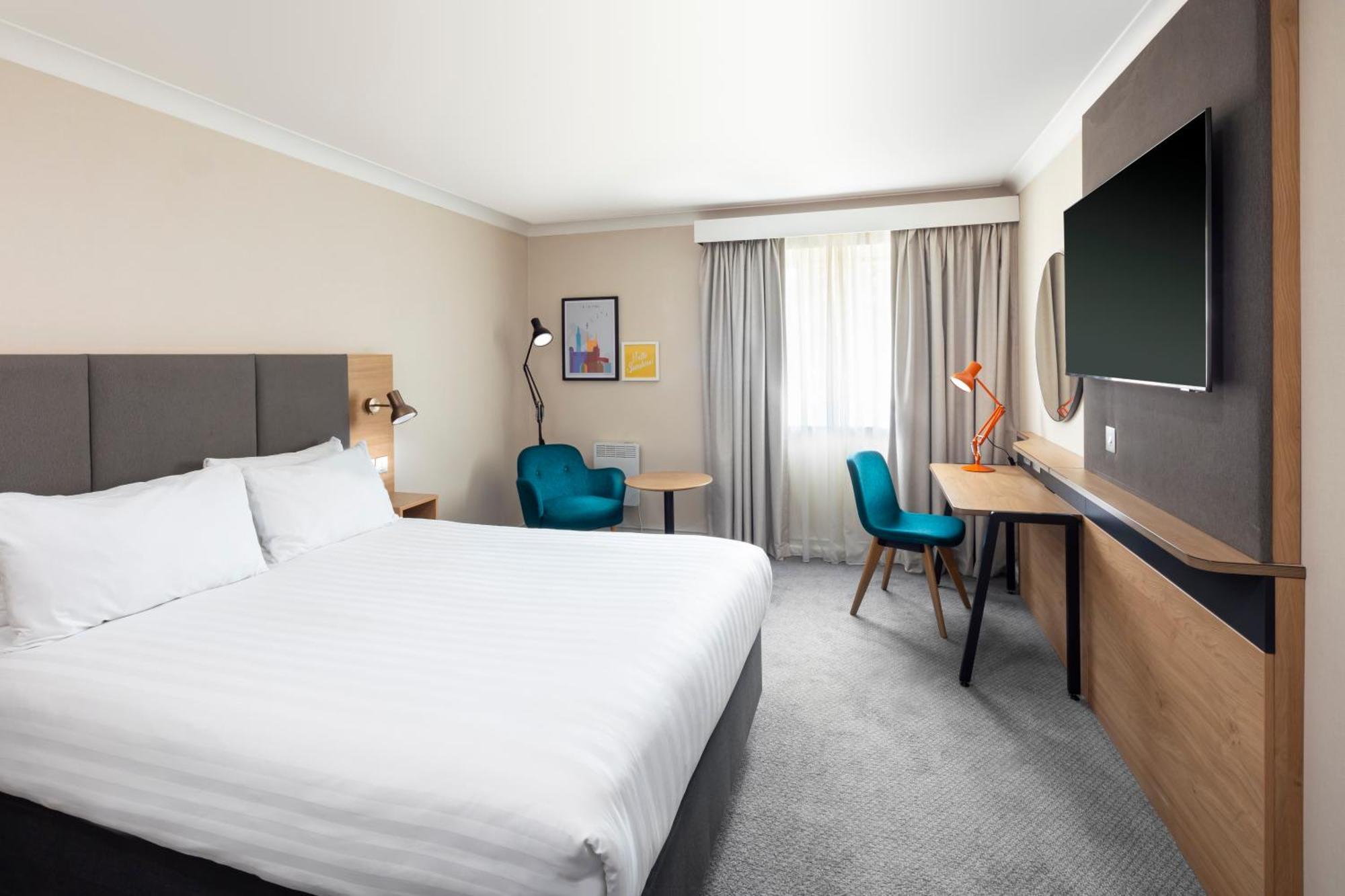 Holiday Inn Reading South M4 Jct 11 By Ihg Екстериор снимка