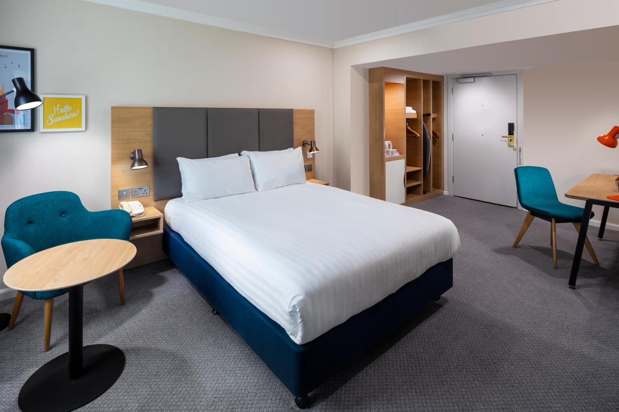 Holiday Inn Reading South M4 Jct 11 By Ihg Екстериор снимка