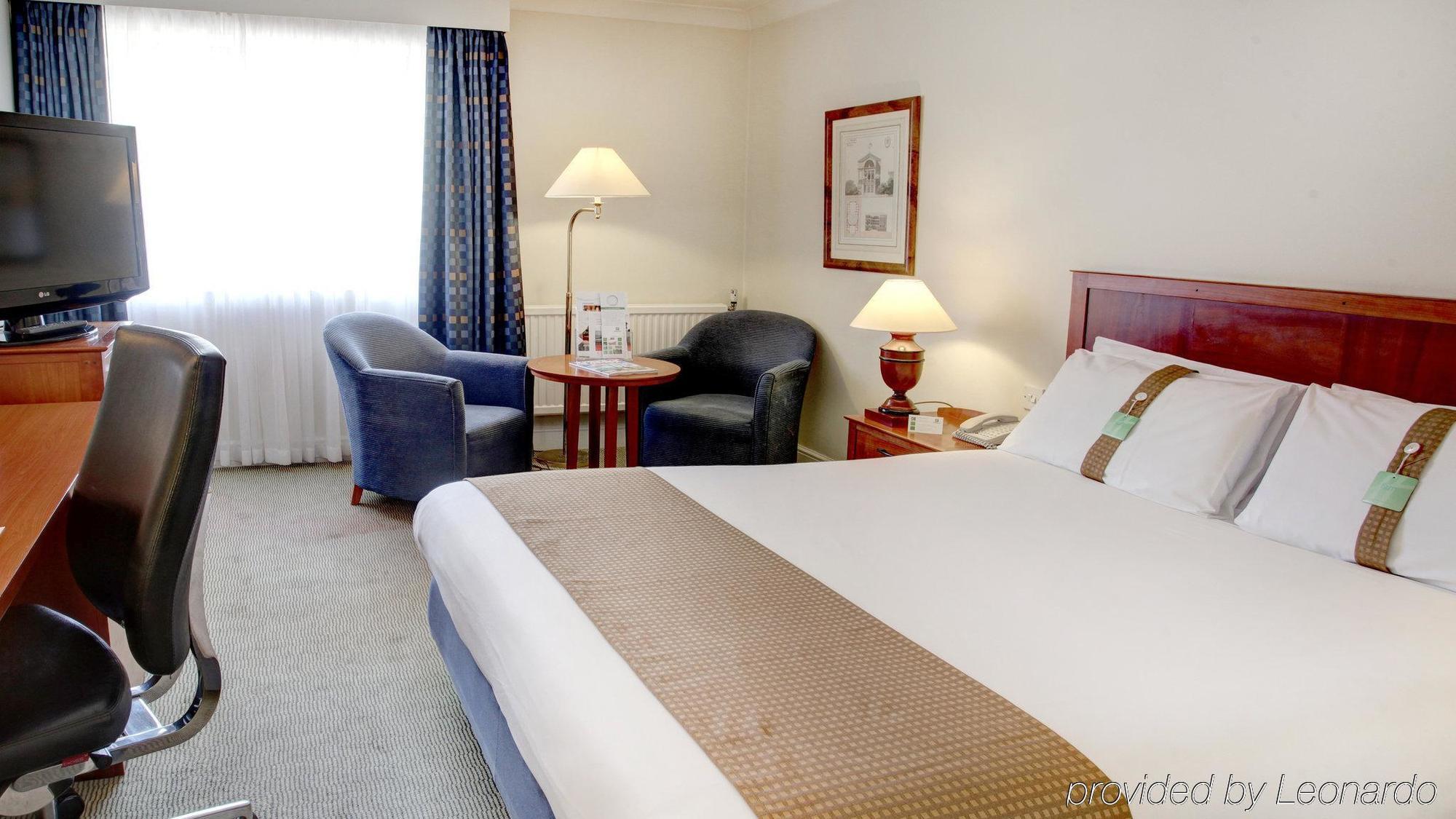 Holiday Inn Reading South M4 Jct 11 By Ihg Екстериор снимка