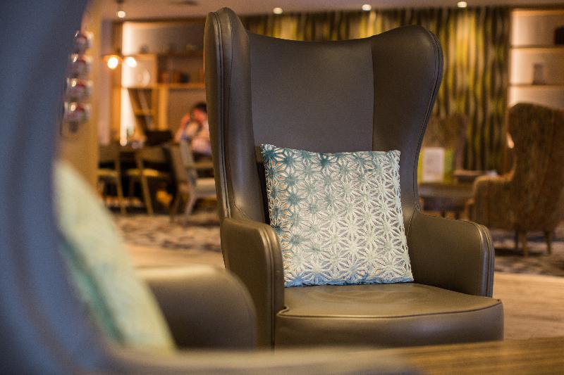 Holiday Inn Reading South M4 Jct 11 By Ihg Екстериор снимка